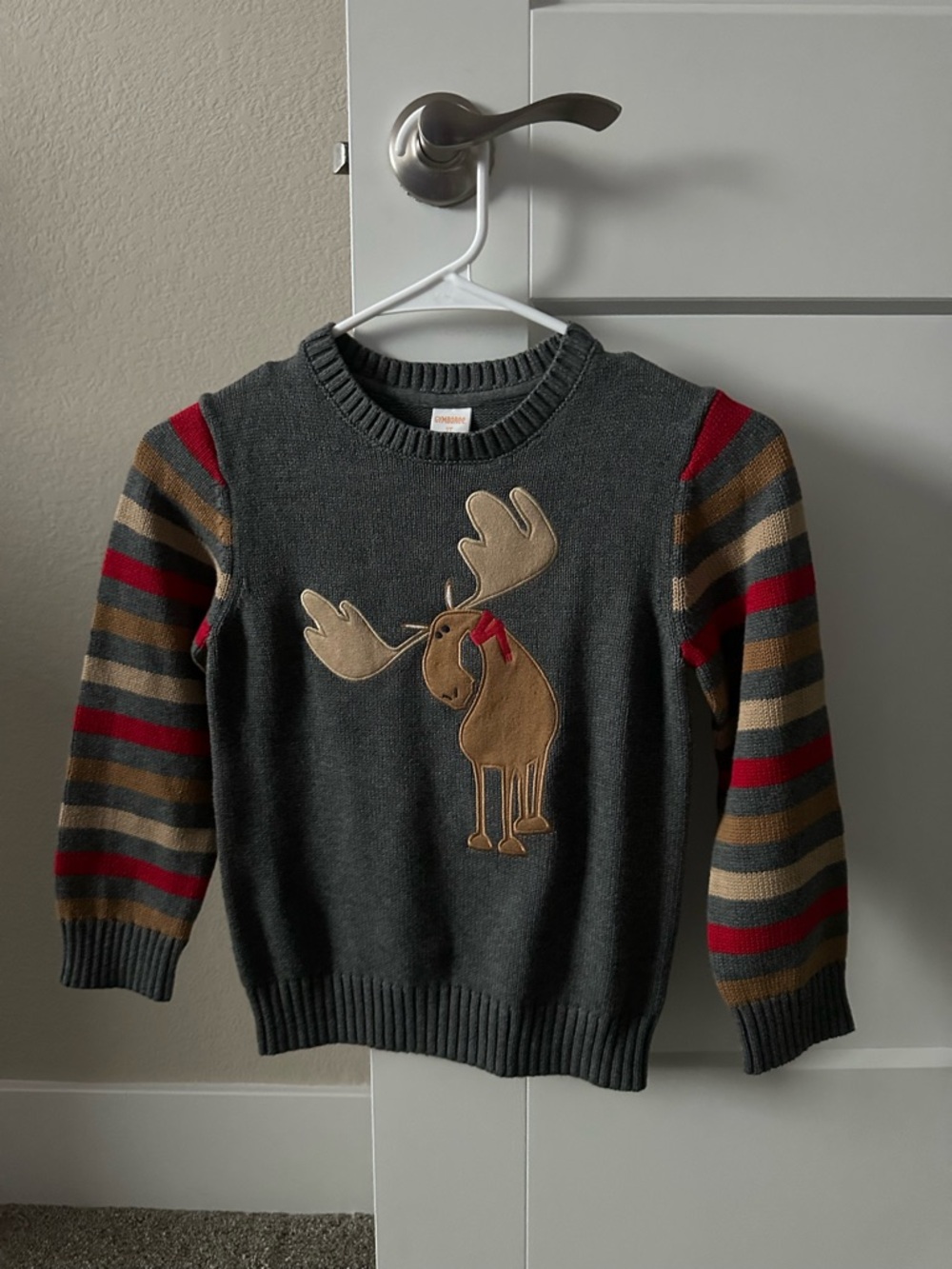 NWOT Gymboree Moose Sweater – Size 5T – Gray Striped Sleeves – Holiday Winter